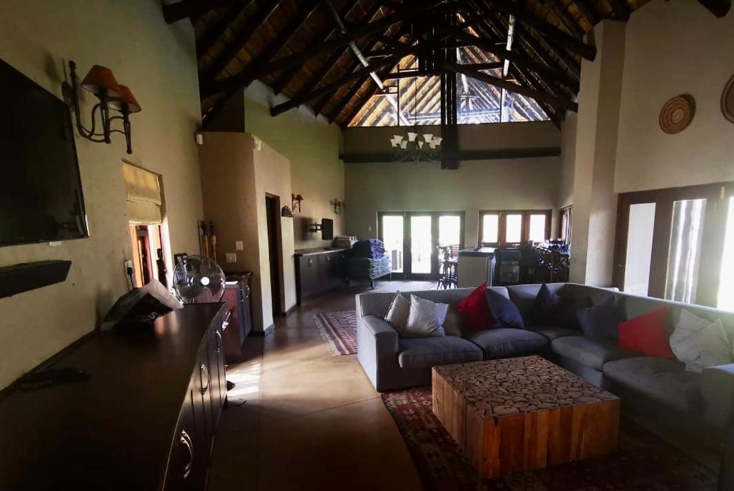 Kgorogoro Lodge 兰斯堡 外观 照片